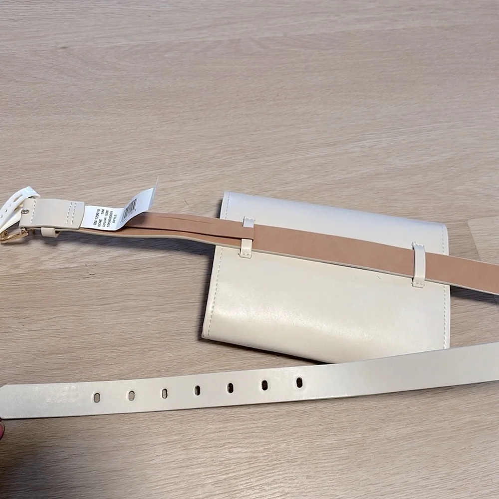 Calvin Klein Belt Bag - Picture 4 of 5